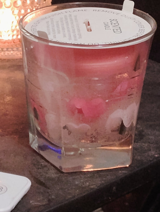 HEART THEMED GEL CANDLE